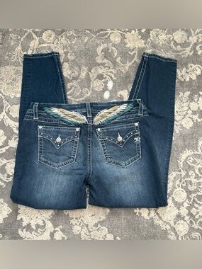 Miss Me Low Rise Skinny Jeans Angel Wings L34795